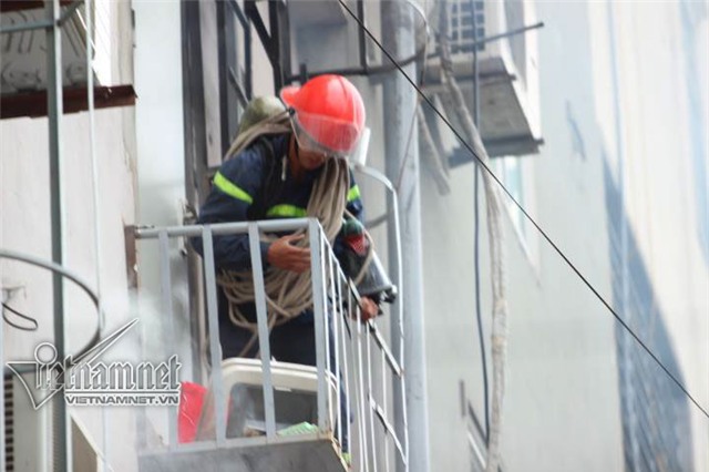 Hà Nội, cháy quán karaoke