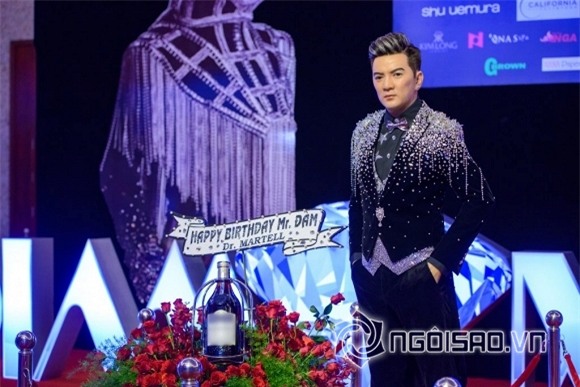 Tượng sáp sao Việt  13