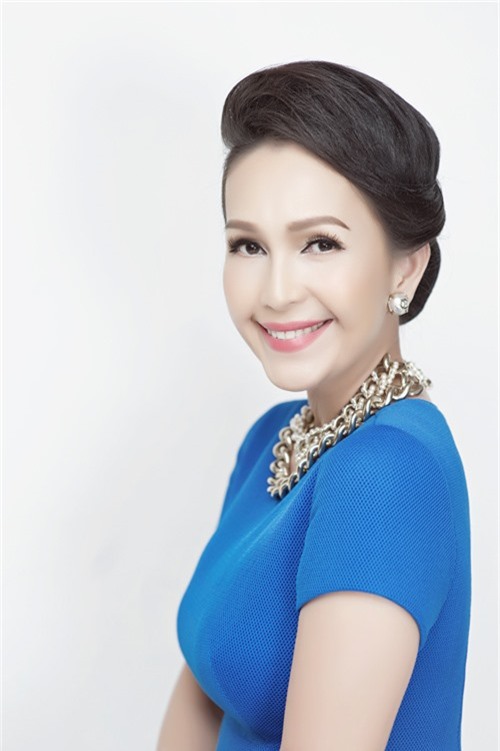 5 my nhan viet u50
