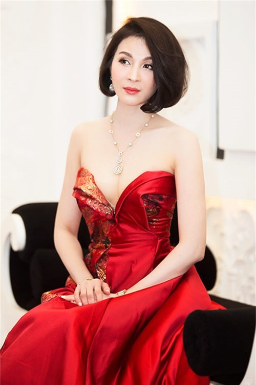 5 my nhan viet u50