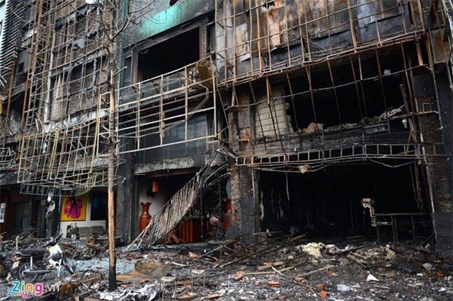 Ai chiu trach nhiem vu chay 4 nha, tu vong 13 nguoi? hinh anh 1