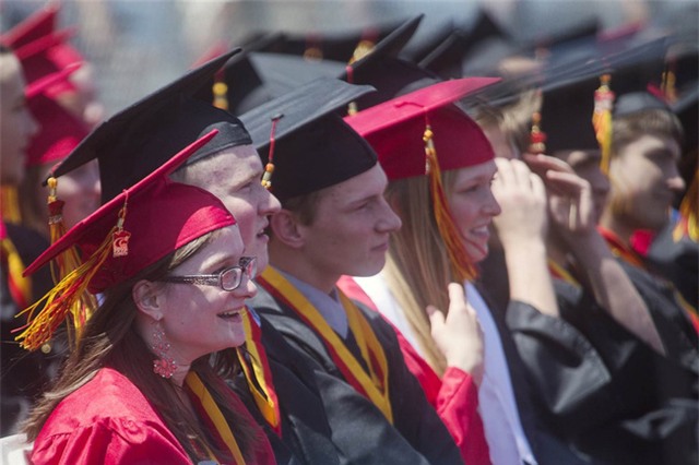 19 năm trôi qua và cuộc sống hiện tại của những đứa trẻ trong ca sinh 7 đầu tiên trên thế giới - Ảnh 7.