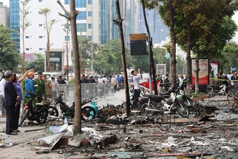 Cháy quán karaoke: Nhóm hát 16 người bất ngờ đổi quán? - ảnh 7