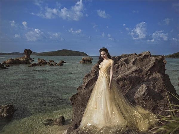 Hoa hậu Đỗ Mỹ Linh và điều dở trong cách ăn mặc - Ảnh 7.