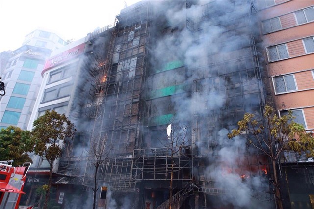 cháy ở trần thái tông, vụ cháy mới nhất, vụ cháy trần thái tông, cháy lớn ở trần thái tông