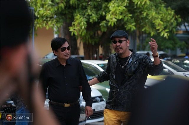 Người thân, đồng nghiệp khóc nấc tiễn đưa NSƯT Phạm Bằng - Ảnh 16.