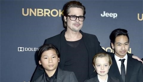 Angelina Jolie gay go, chi con 35 kg sau ly hon Brad Pitt hinh anh 2