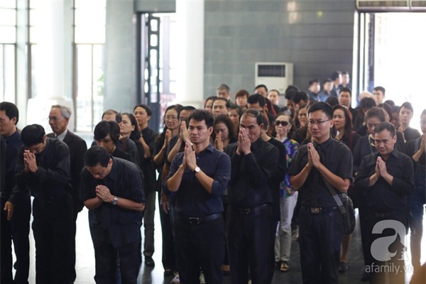 Đám tang Phạm Bằng