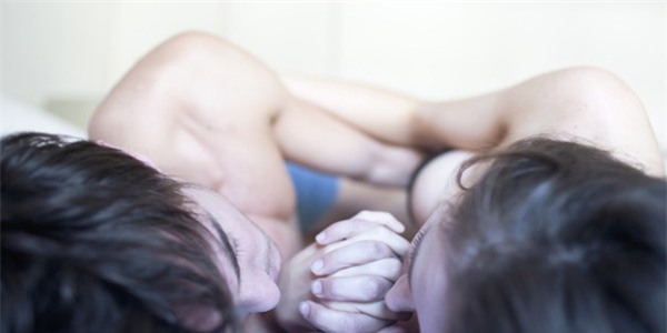 3 việc phụ nữ nhất thiết không bao giờ được làm sau khi quan hệ - Ảnh 1.