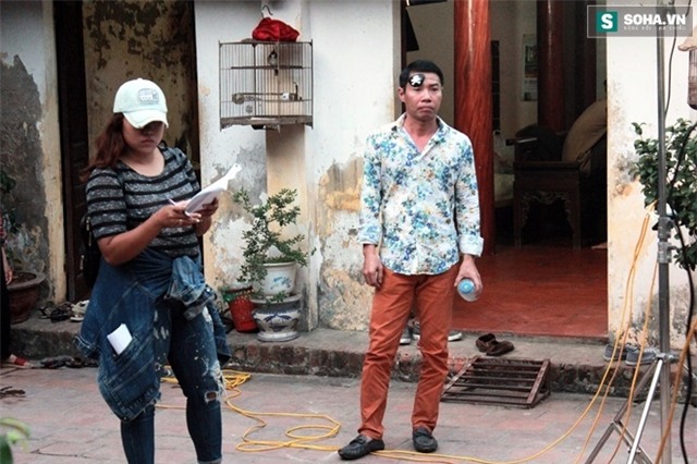 Cảnh nóng bỏng của Công Lý và bạn gái - Ảnh 1.