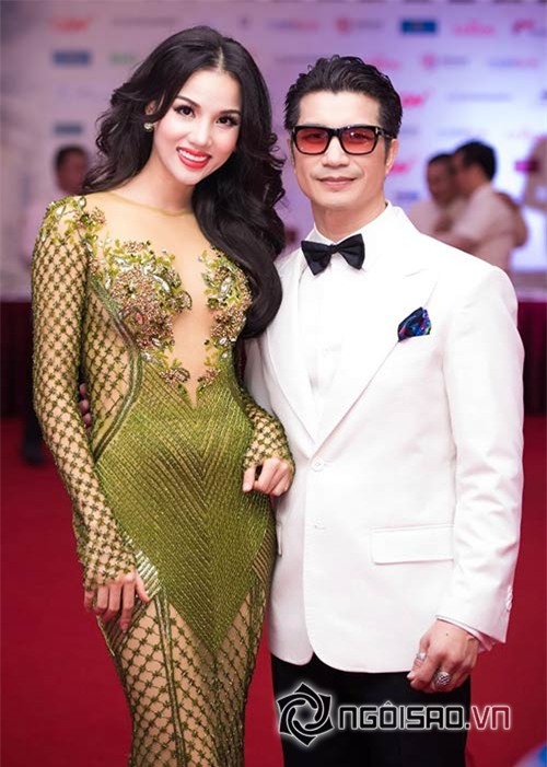 vo-chong-bebe-pham-dustin-nguyen-sanh-doi-ngot-ngao-tren-tham-do-ngoisao.vn-w500-h701 0