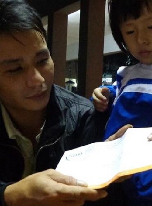 xot xa nguoi bo 'luc bat tong tam' nhin con gong minh chong bao benh - 1