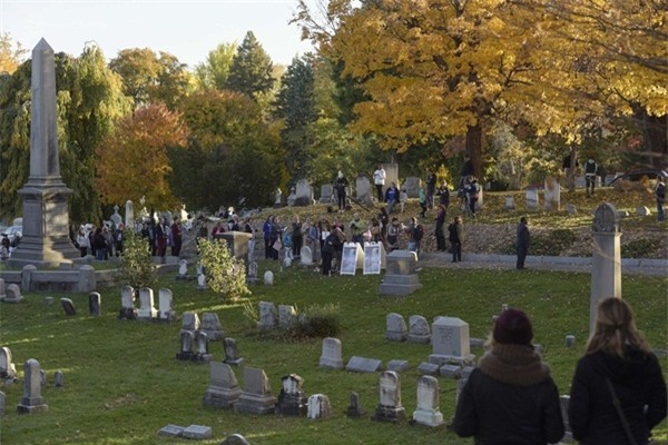 2016-11-08T153023Z-1759792708-8053-2801-