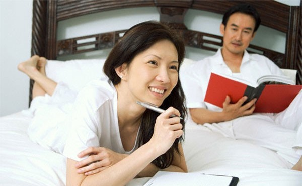 khoang cach tuoi tac la bao nhieu thi vo chong de ly hon nhat? - 2