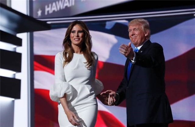 Melania Trump: Từ người mẫu khỏa thân thành bà chủ Nhà Trắng-9