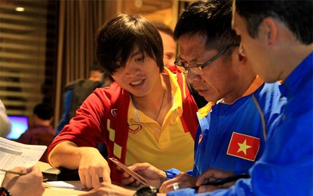 Fan nu bua vay tuyen Viet Nam tai Can Tho hinh anh 7