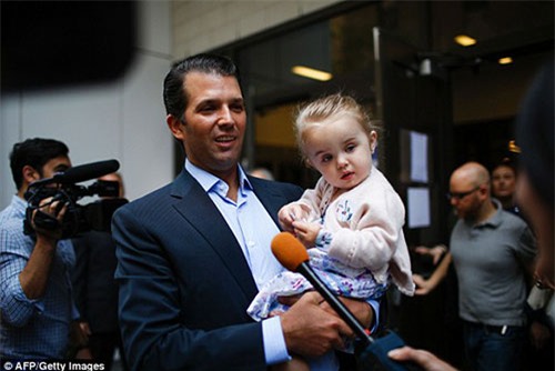 chau gai thu 7 xinh nhu thien than cua tan tong thong my donald trump - 6