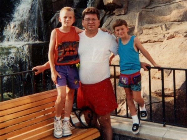 Nguoi dan ong chan vo 2