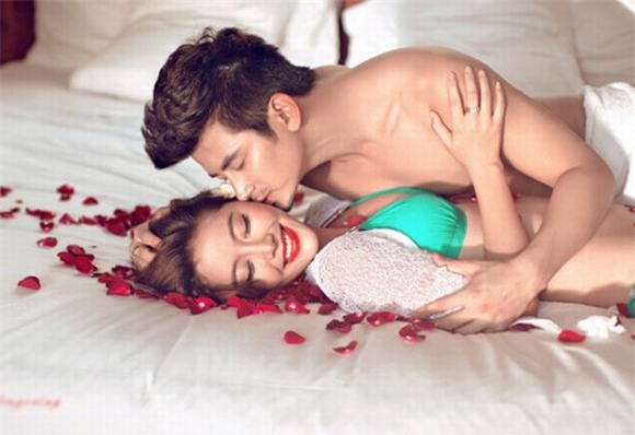 Image result for màng trinh, bi kịch đêm tân hôn