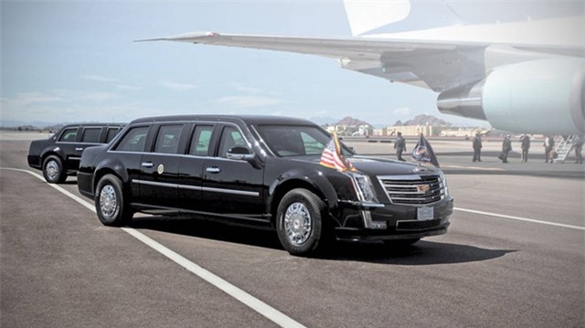 Sieu limousine cua Tong thong Donald Trump co gi moi? hinh anh 1