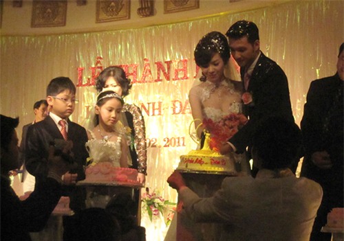 Chuyện tình yêu muôn màu của các BTV truyền hình 1