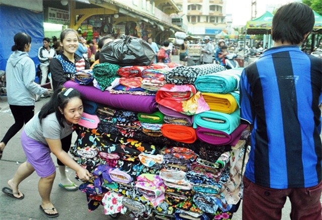 tieu thuong hoi ha doi cho co lon nhat sai gon hinh anh 3