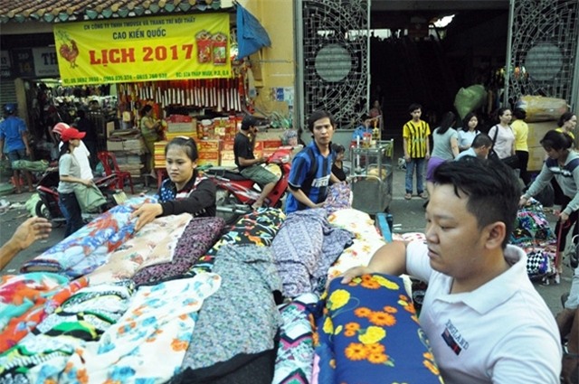 tieu thuong hoi ha doi cho co lon nhat sai gon hinh anh 8