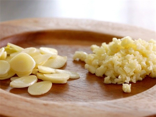 day la ly do khien me nao cung muon them toi vao thuc an dam cho con - 3