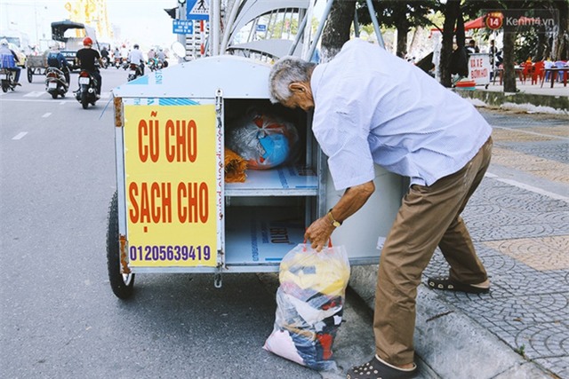 Chiếc xe đặc biệt của ông cụ gần 80 tuổi, người Đà Nẵng nào nhìn thấy trên phố cũng ấm lòng! - Ảnh 5.