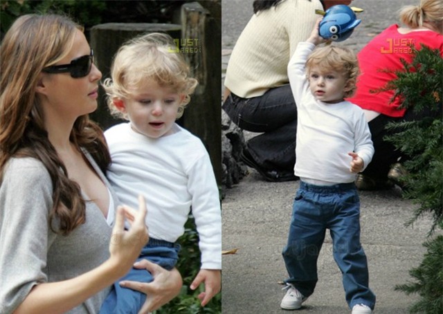 Loat anh au tho cua con trai ut ong Donald Trump hinh anh 7