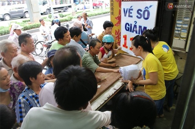 Nhiều người dự đoán 2 tuần nữa sẽ có người thứ 4 trúng độc đắc, Vietlott nói gì? - Ảnh 1.