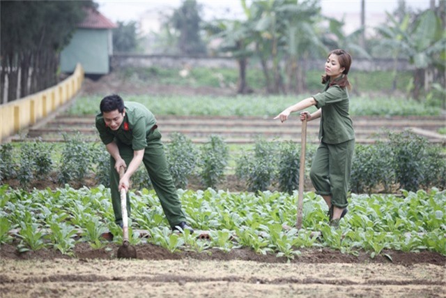 Nhìn lại cuộc tình đẹp đã qua của MC 