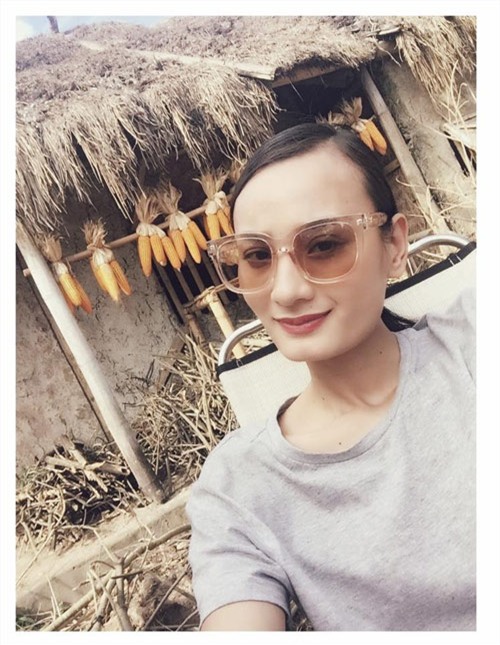 le thuy vuot nghin km va cho toi nua dem de chuc mung sinh nhat chong - 2