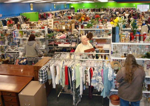 Từ thiện và giả từ thiện để trục lợi