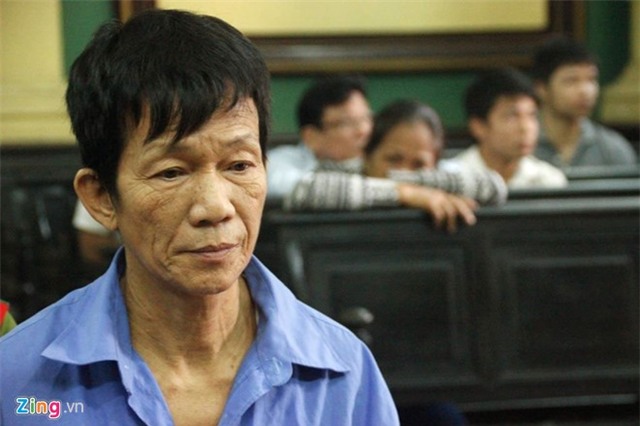 Cha vo giet con re: 'Cho toi xin loi anh chi sui gia' hinh anh 1