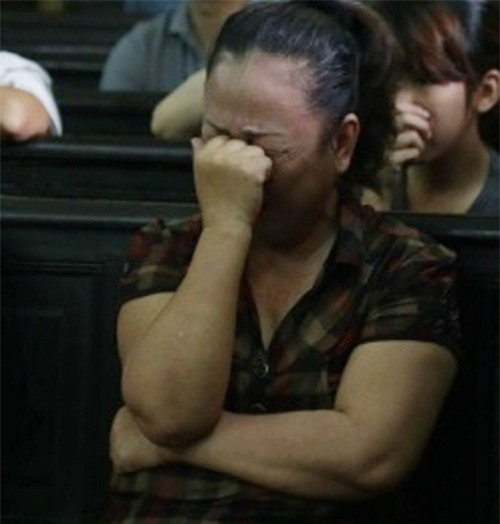 vụ cha vọ giét con rẻ: tòa trả hò so dièu tra lại vì nhièu tình tiét chua sáng tỏ - 6