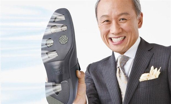 Những thiết bị công nghệ nhảm nhí khó tin nhưng lại có thật - Ảnh 7.