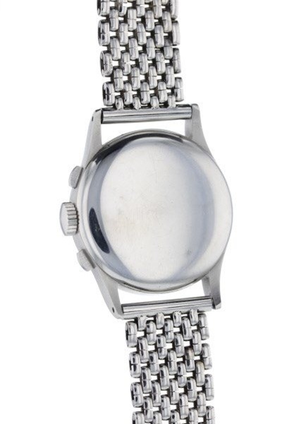 Cận cảnh chiếc đồng hồ đắt nhất thế giới, giá 245 tỉ đồng