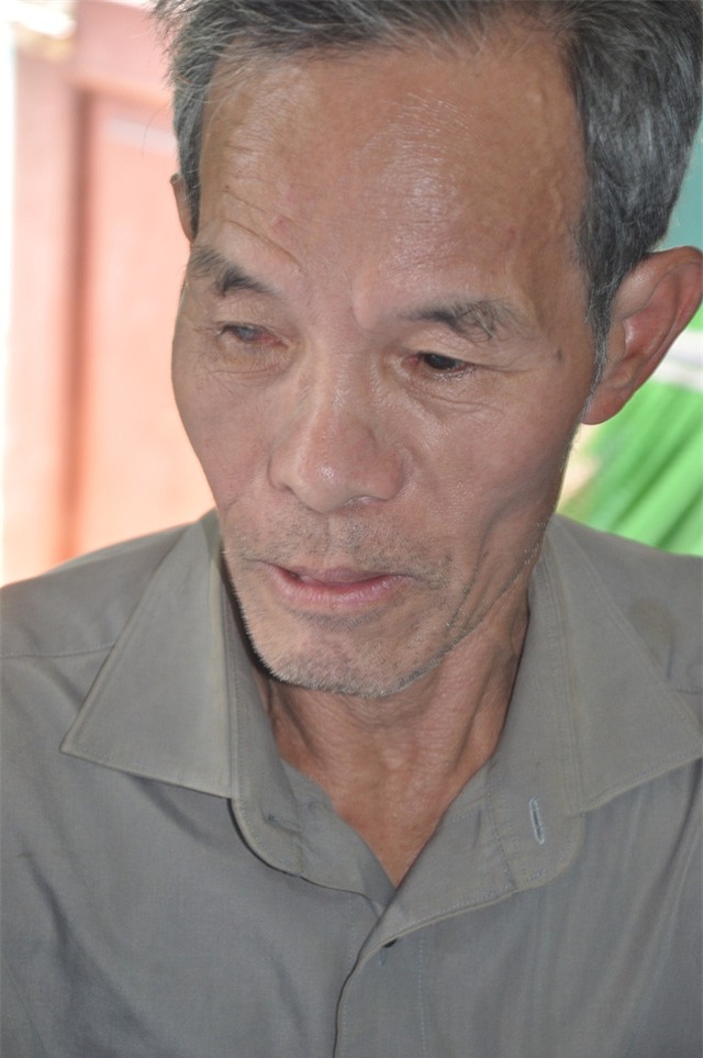 Ông nội bé Quỳnh đang bị ung thư dạ dày giai đoạn cuối.