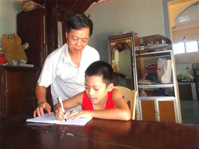 Xã lập kỉ lục có 2.000 người theo nghề giáo