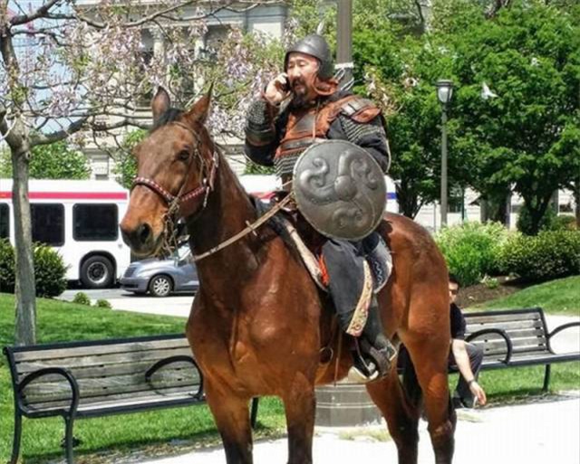 can loi voi nhung tinh huong "tro treu" trong doi hinh anh 13