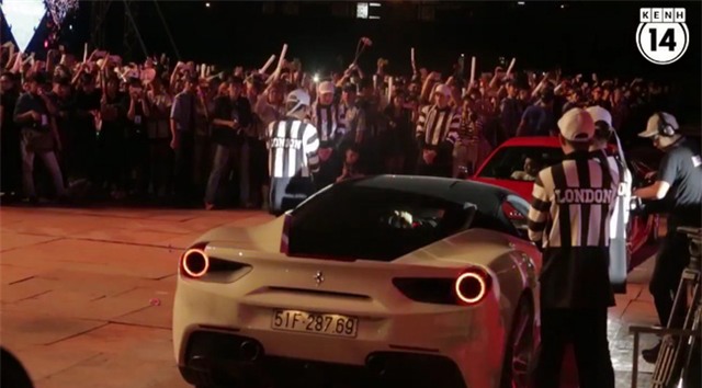 Hồ Ngọc Hà bị bắt gặp lái xe của đại gia Chu Đăng Khoa đi dự sự kiện - Ảnh 1.