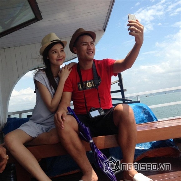 Mạc Hồng Quân và Kỳ Hân hạnh phúc 15