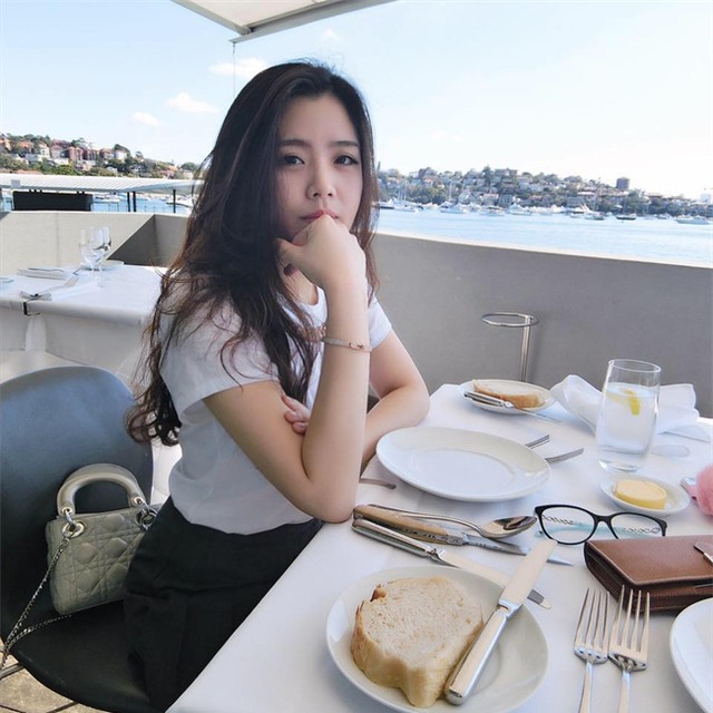 Em gái sao Việt: Người thì xinh, người thì sang chảnh - bảo sao nổi tiếng chẳng kém hot girl! - Ảnh 1.