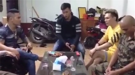 Thanh niên đánh dã man lái xe của Châu Việt Cường xuống Hà Nội xin lỗi - Ảnh 2.