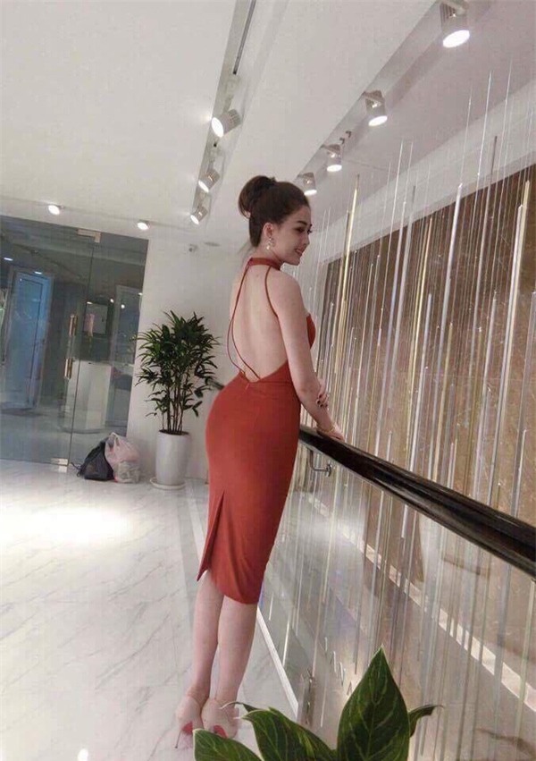 Đặt váy thiết kế 530k mừng sinh nhật, cô nàng nhận về váy như giẻ rách