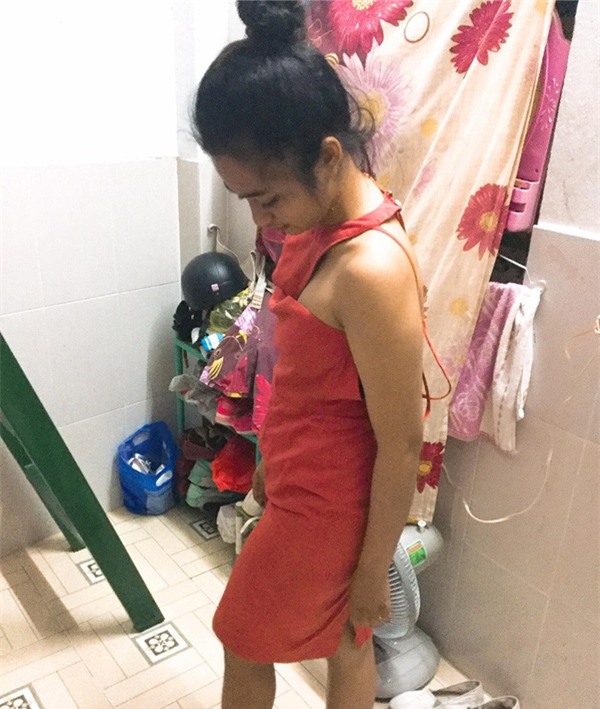 Đặt váy thiết kế 530k mừng sinh nhật, cô nàng nhận về váy như giẻ rách