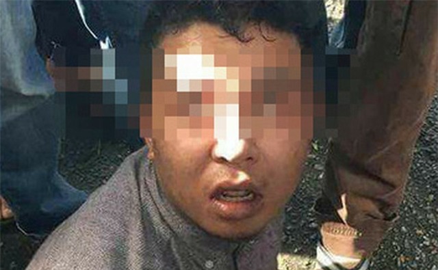 Giàu có nhưng vẫn đi ăn cắp, chàng quý tử bị mẹ phi thẳng ghế vào mặt tại đồn cảnh sát