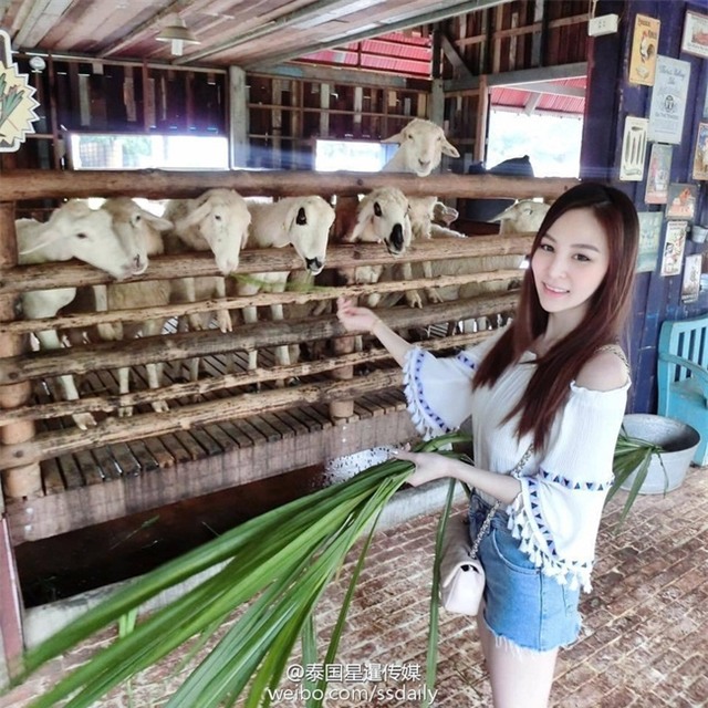 Nàng Tây Thi trái cây gây sốt cộng đồng mạng Thái Lan vì quá xinh đẹp, quyến rũ - Ảnh 5.