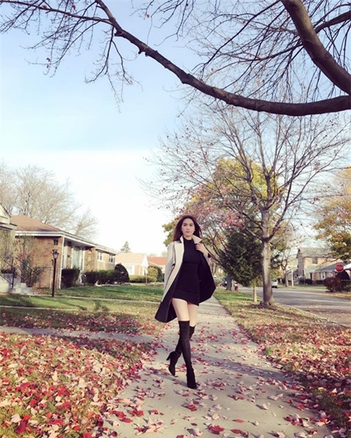 ngoc-trinh-nguc-xe-blogtamsuvn3